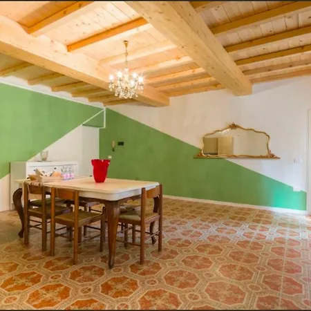 Maison Blue Διαμέρισμα Μάντοβα